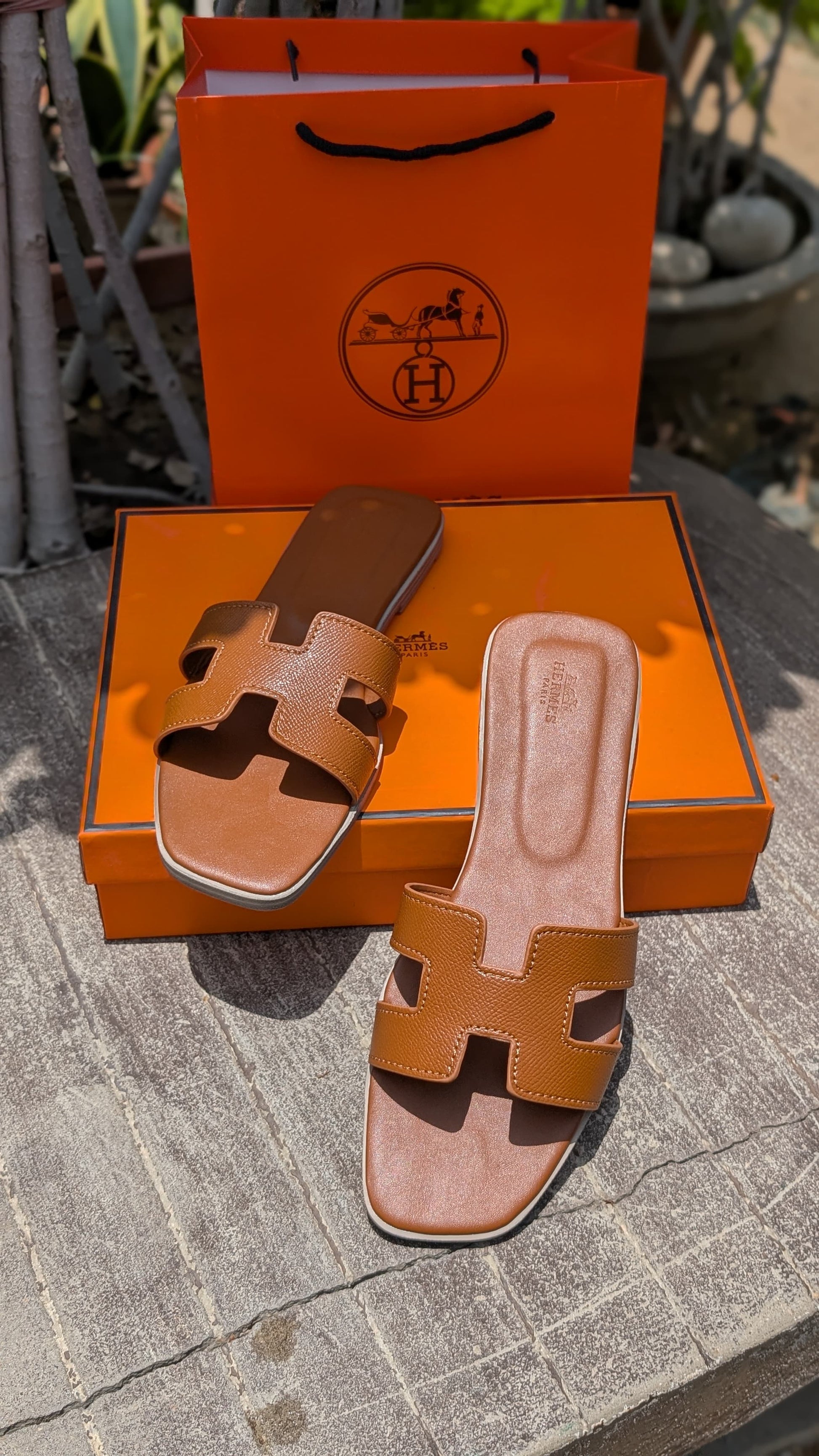 HERMES Luxury SLIPPERS- *Premium Quality
