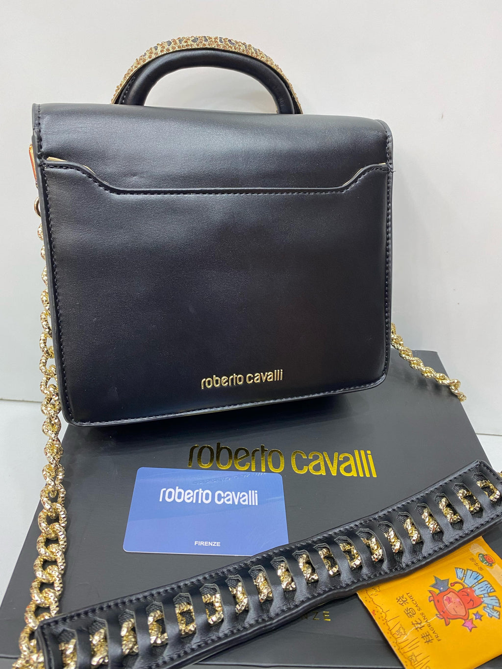ROBERTO CAVALLI