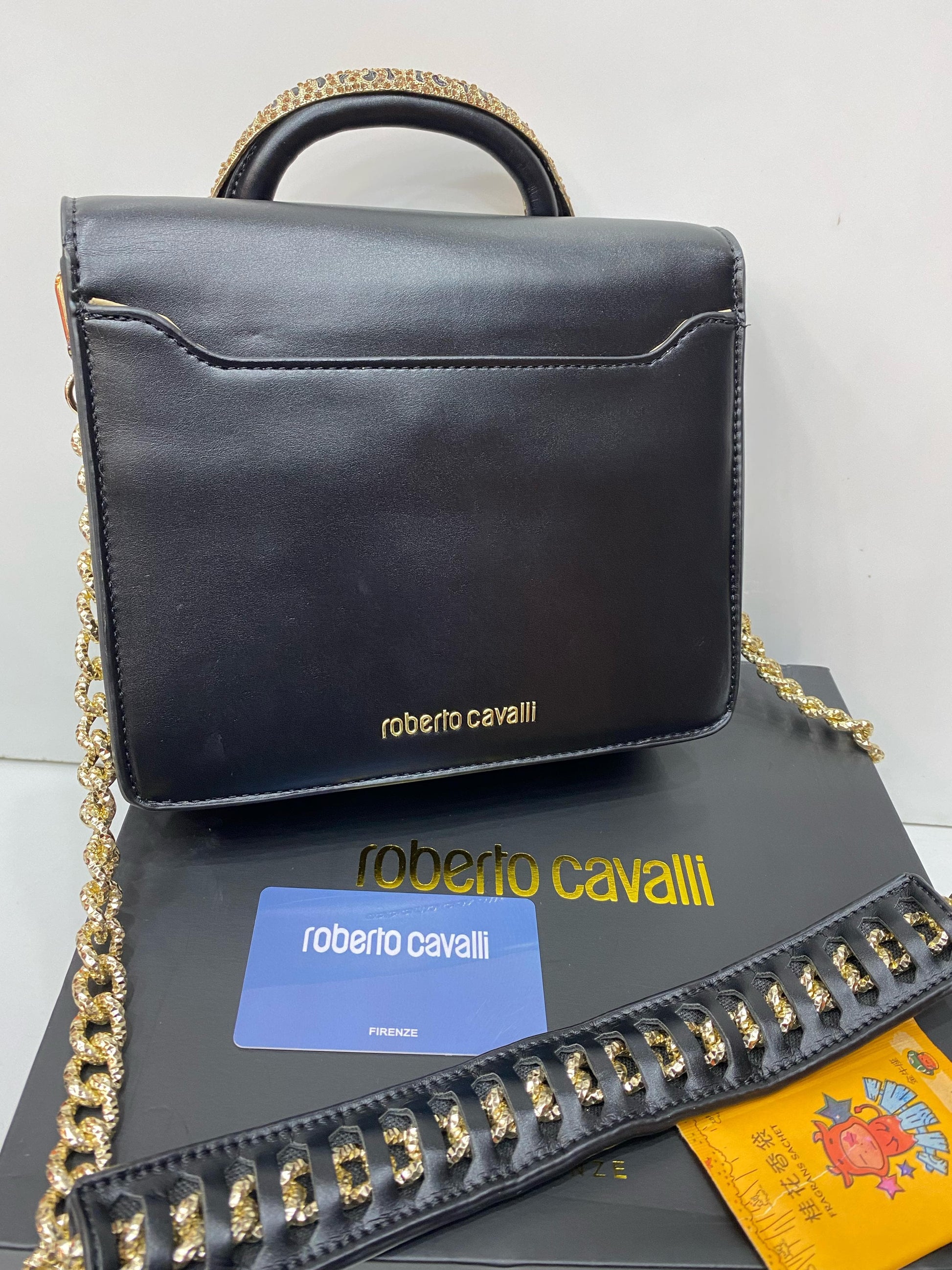 ROBERTO CAVALLI