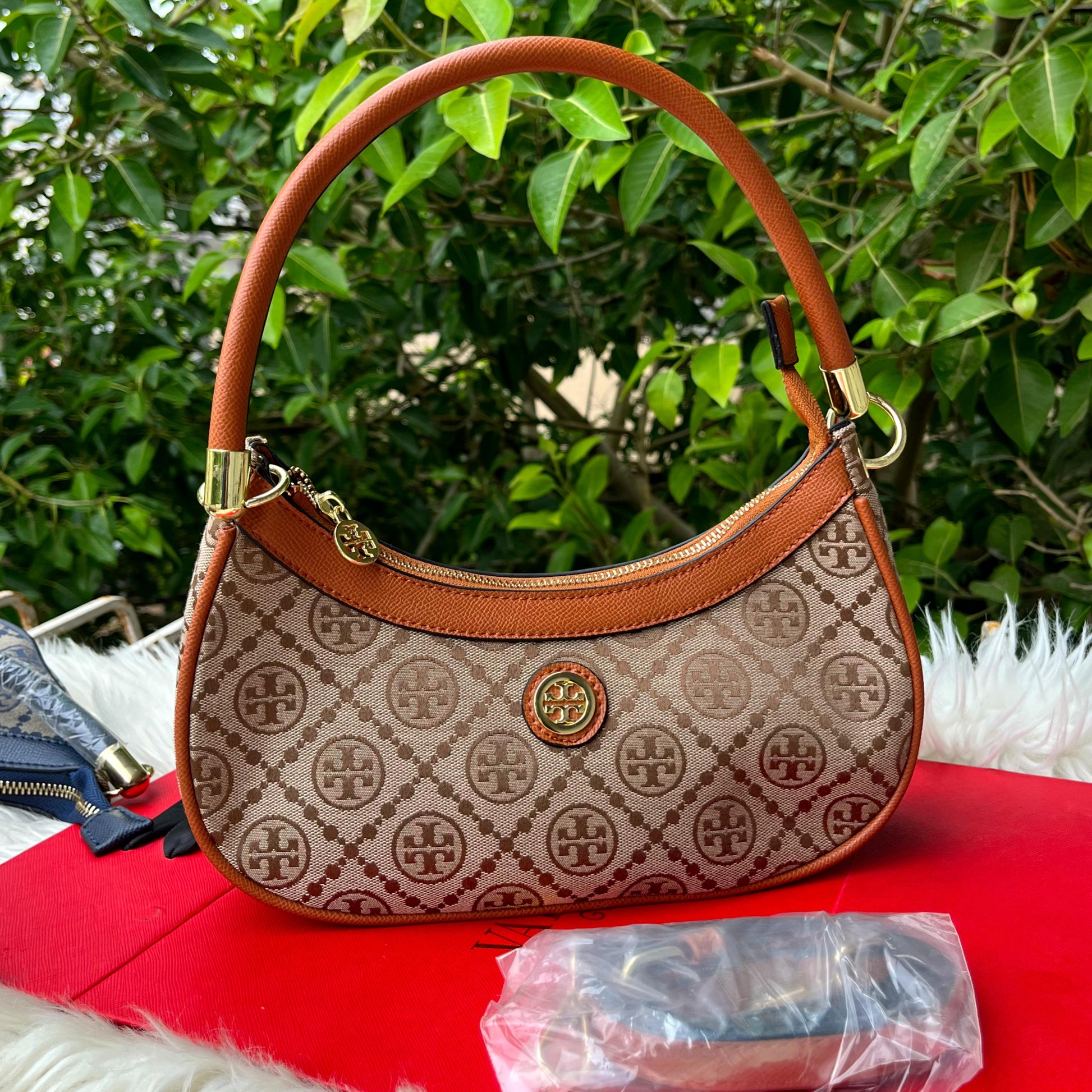 TORY BURCH Cross shoulder bag