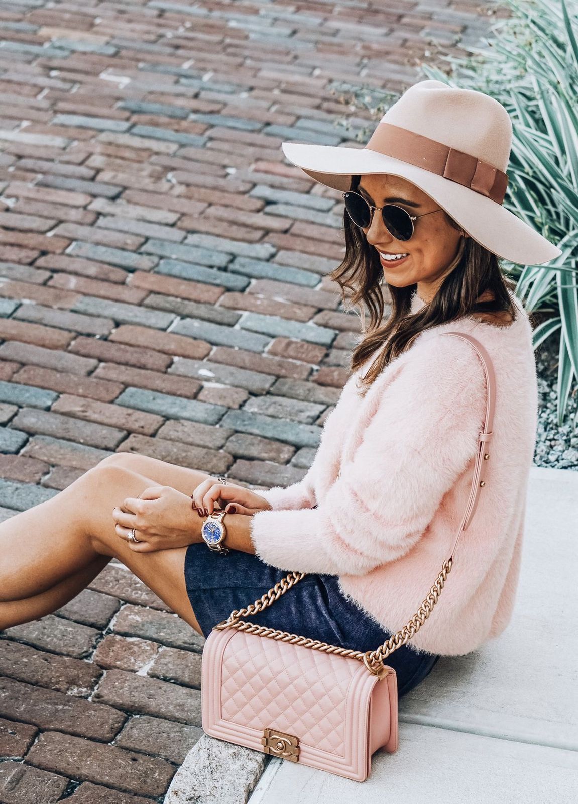 CHANEL Crossbody bag