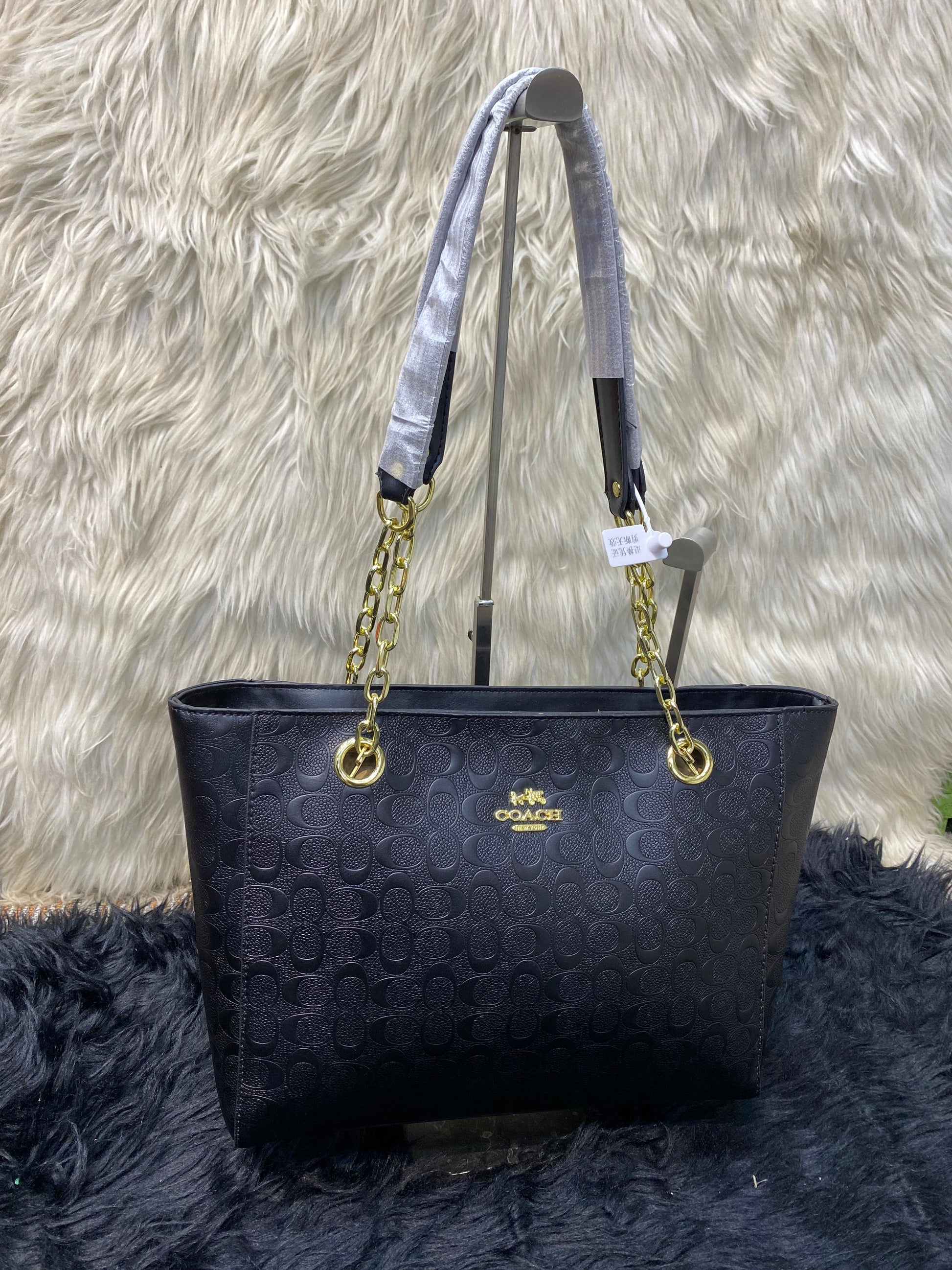 COACH HAND BAG