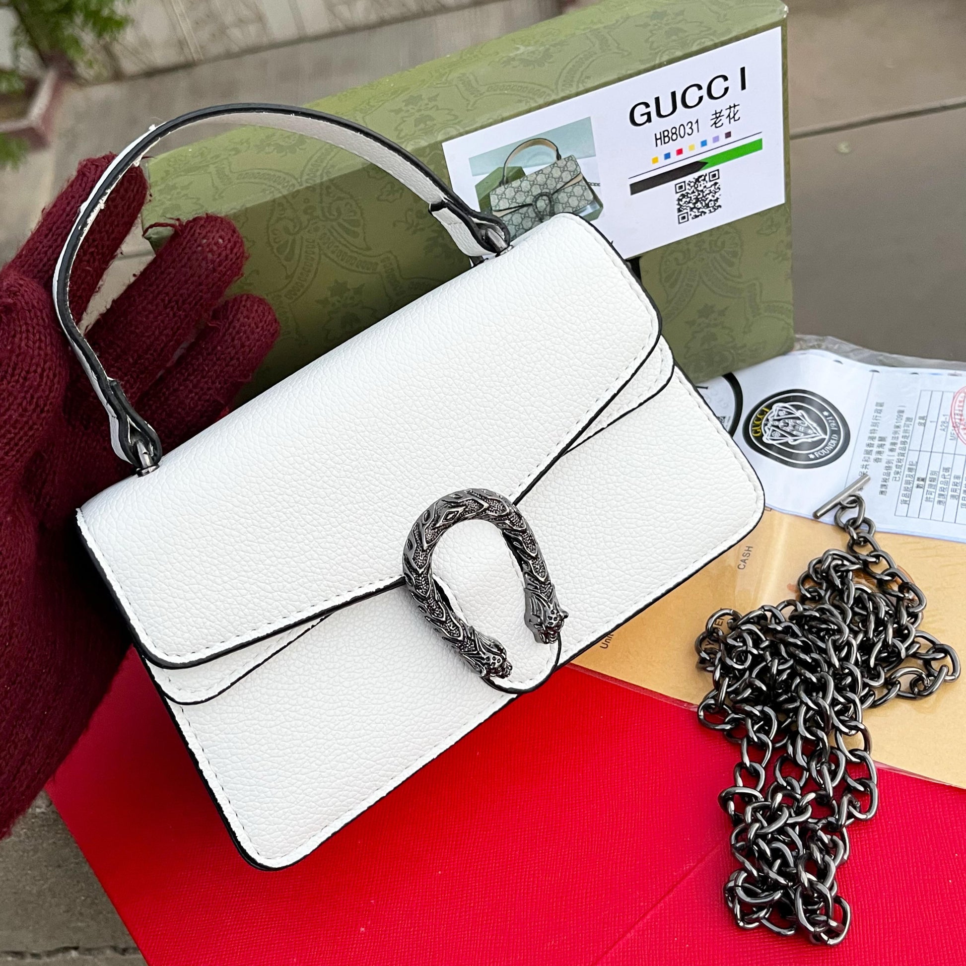 GUCCI Crossbody bag with long chain