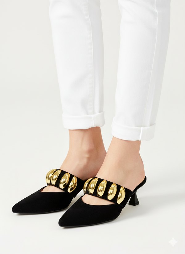 VALENTINO BEATS HEEL