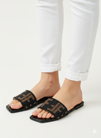 FENDI STONE SLIPPER