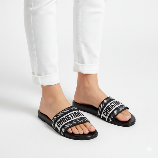 CHRISTIAN DIOR STONES FLAT