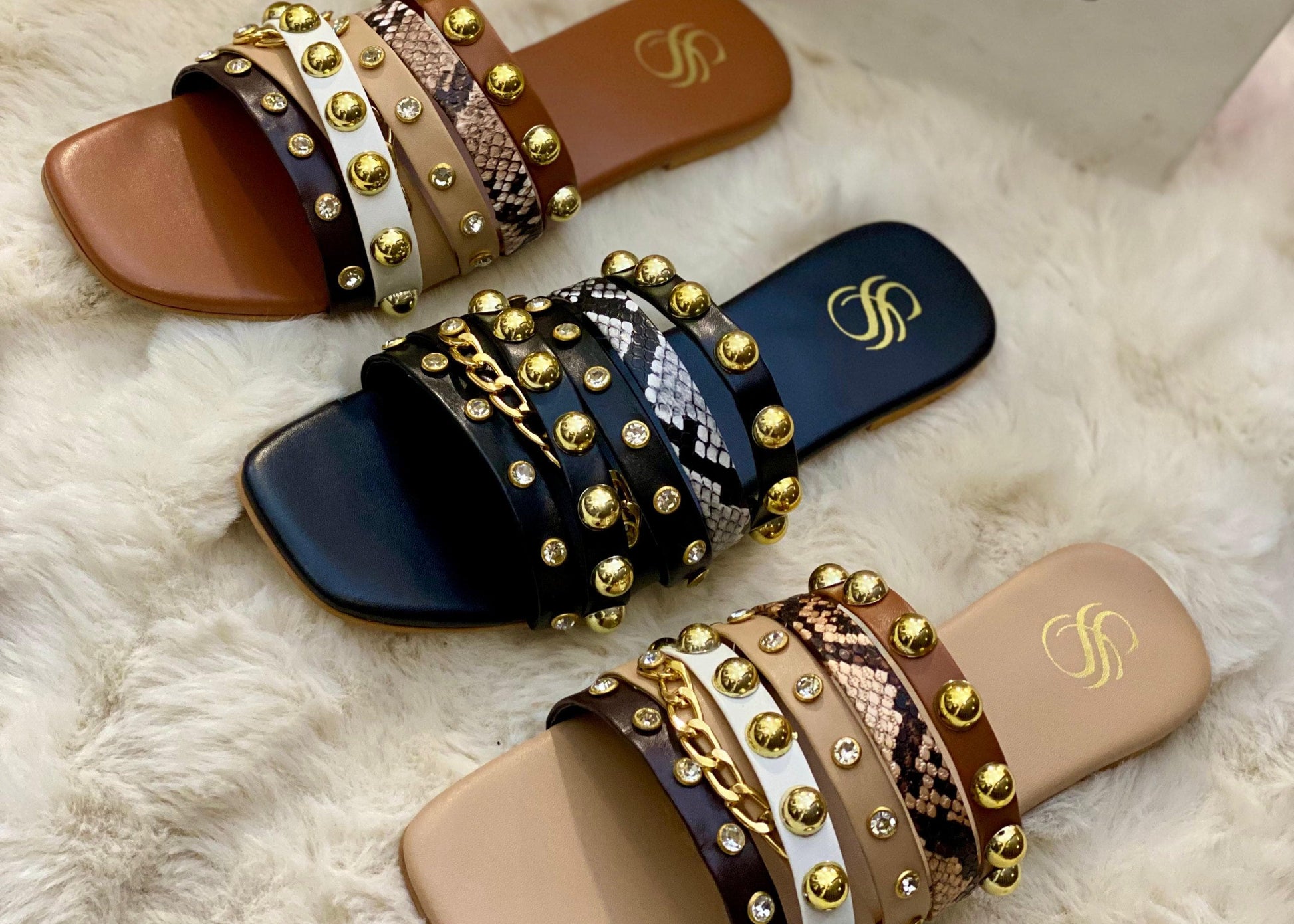 JIMMY CHOO STUDS