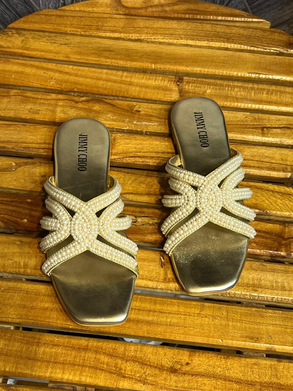 JIMMY CHOO PEARLS FLAT