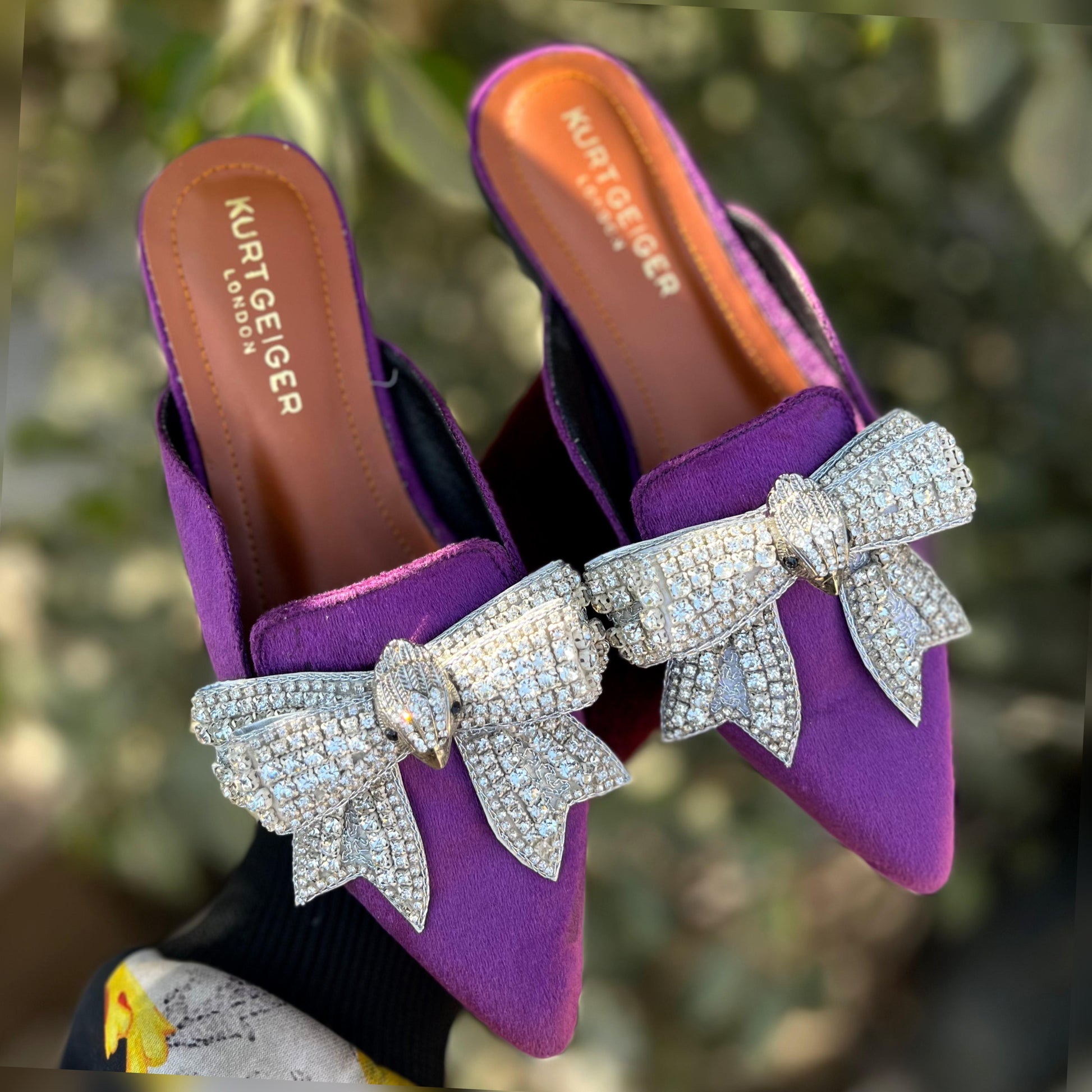 KURT GEIGER FLAT