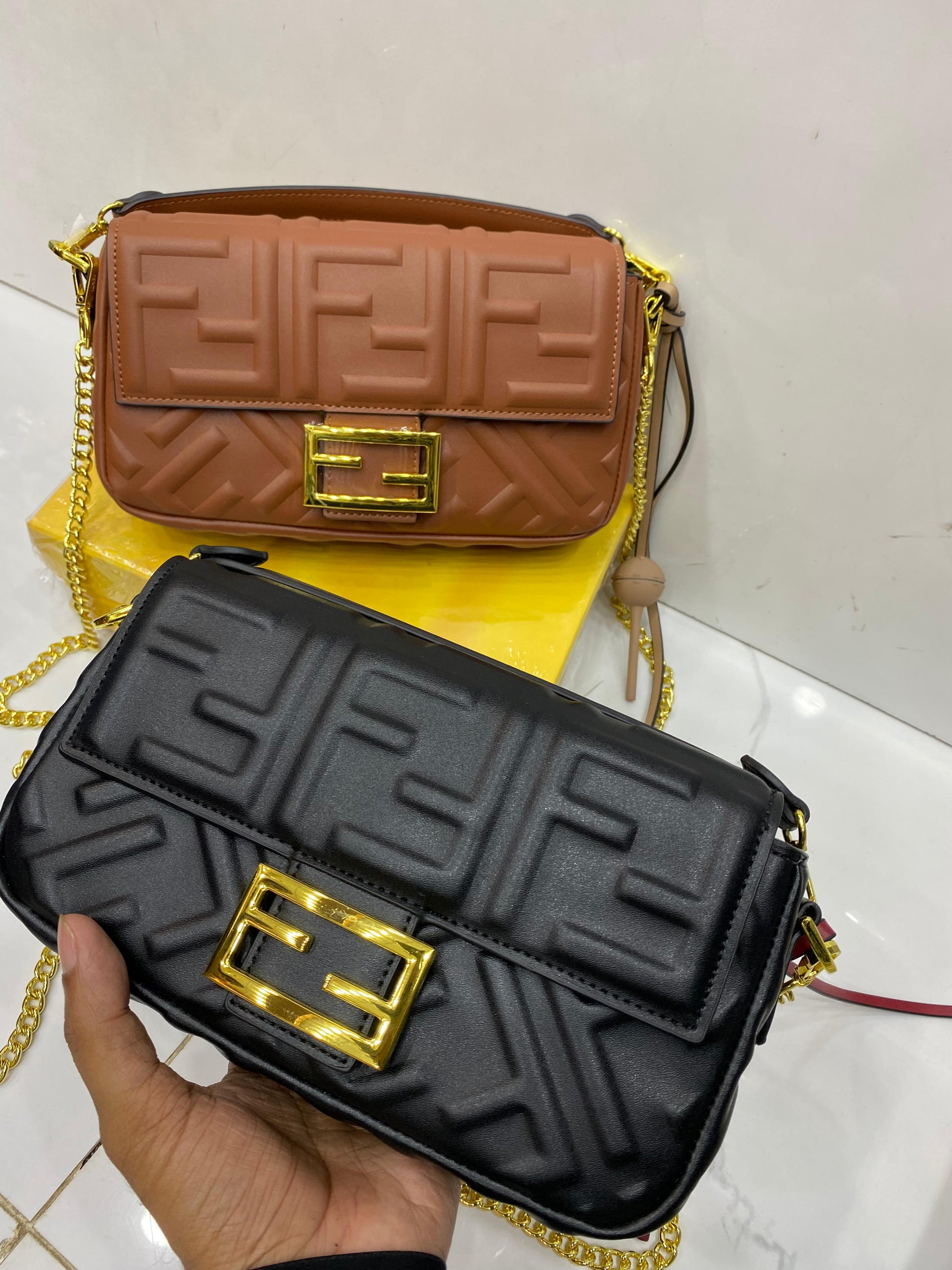 FENDI BAGUETTES BAG  PU LEATHER HANDBAG