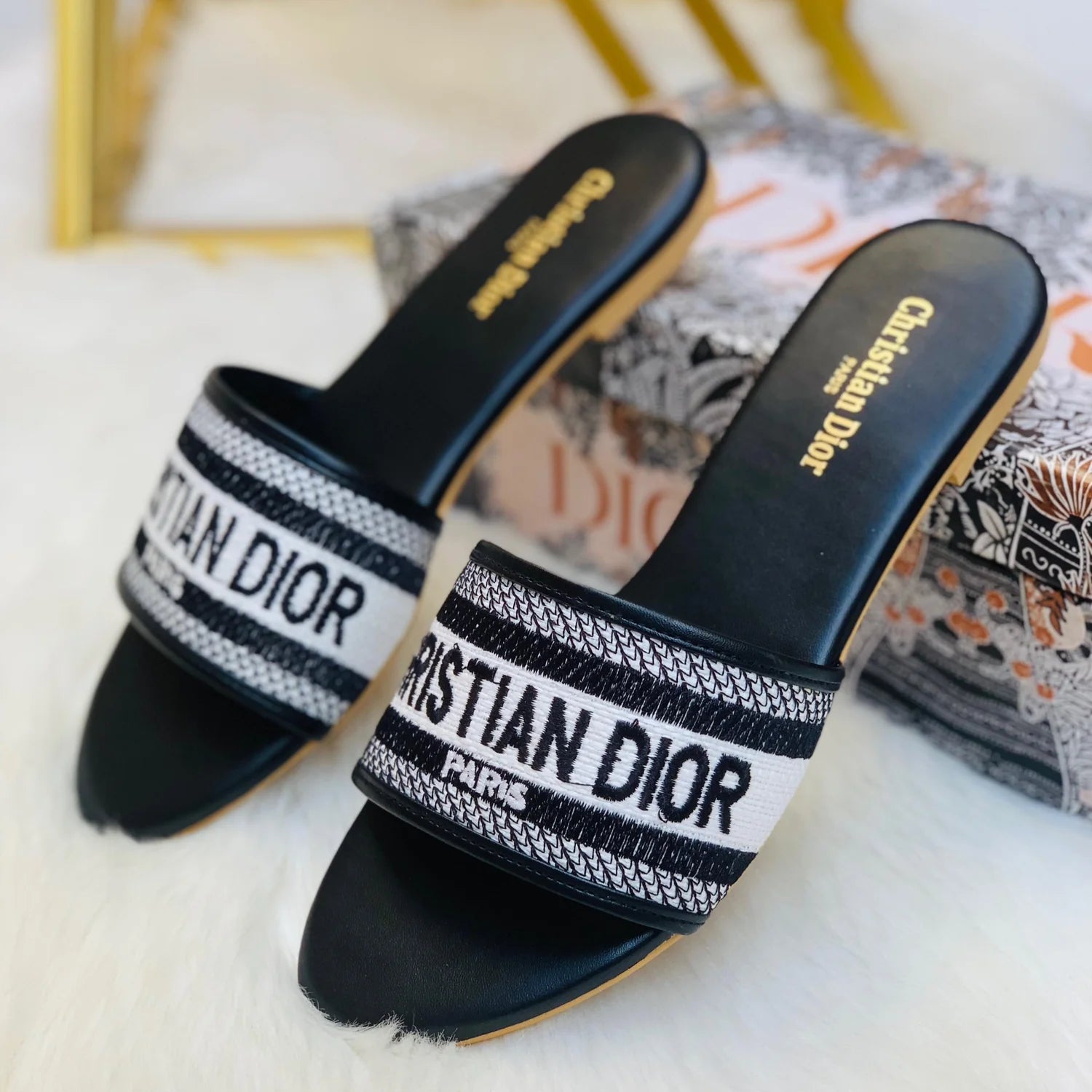 CHRISTIAN DIOR EMBROIDERY SLIPPERS