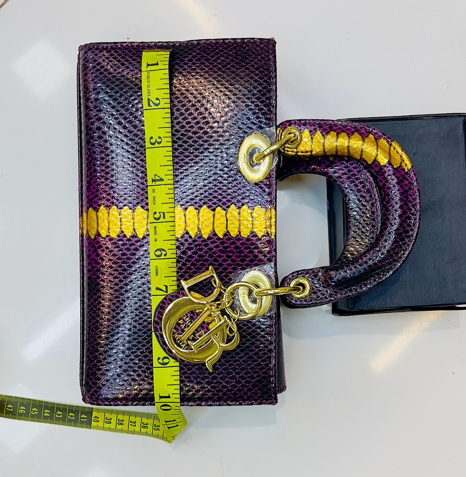 CHRISTIAN DIOR HAND BAG