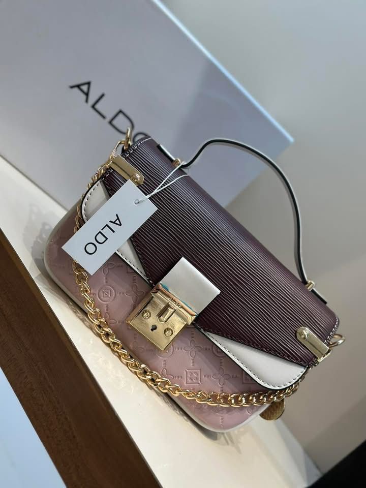 ALDO AAA. QUALITY OFFICIAL MODEL