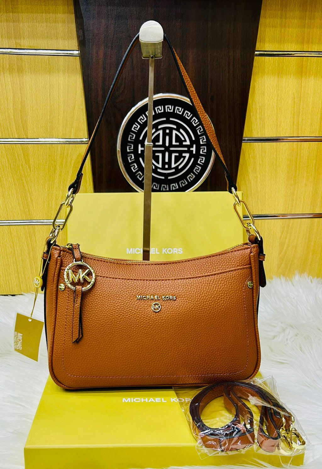 MICHAEL KORS HANDBAG