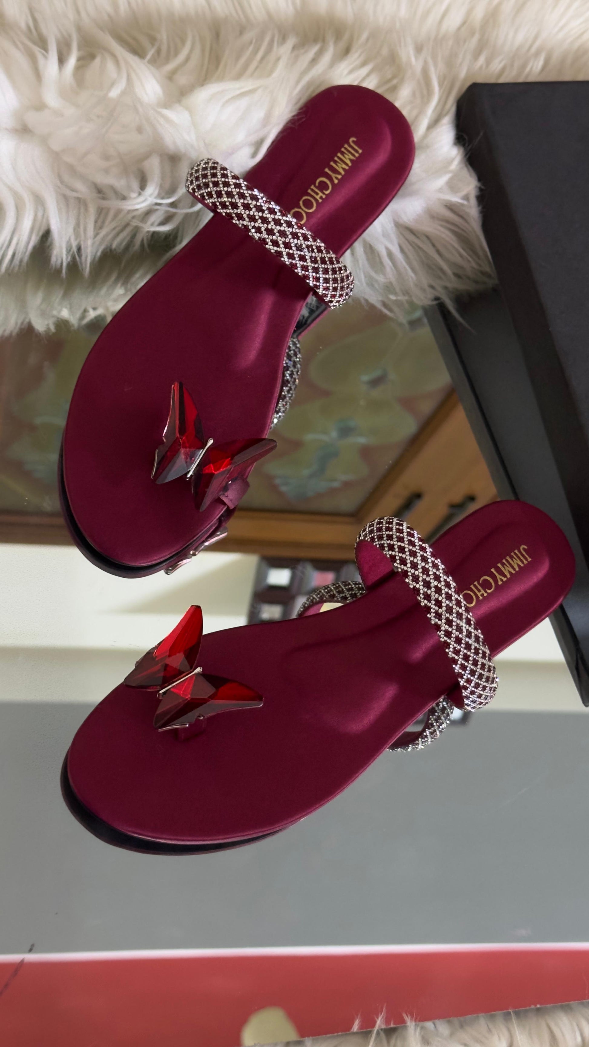 JIMMY CHOO (SLIPPERS)