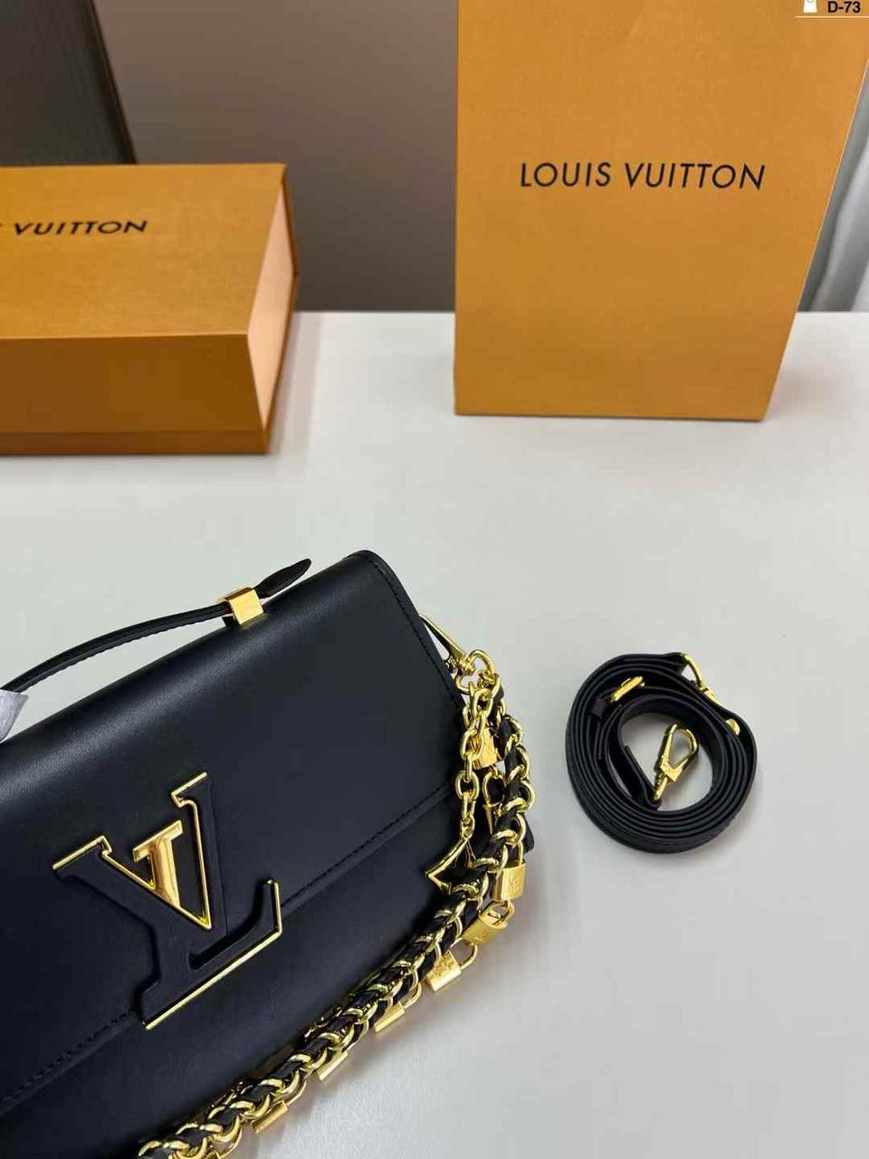 LOUIS VUITTON HAND BAG