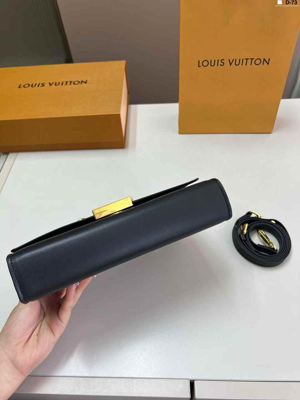LOUIS VUITTON HAND BAG