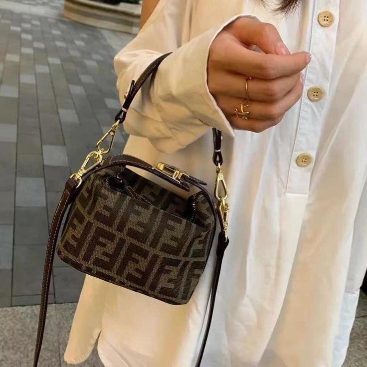 FENDI CROSSBODY BAG