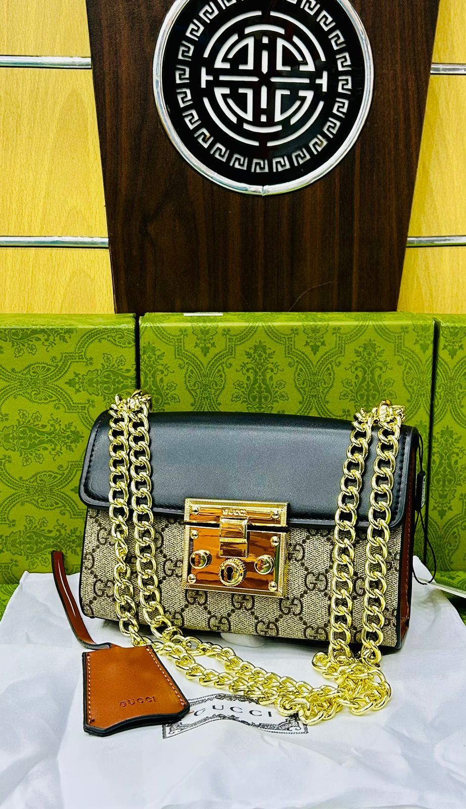 GUCCI GG SUPREME PADLOCK SHOULDER BAG