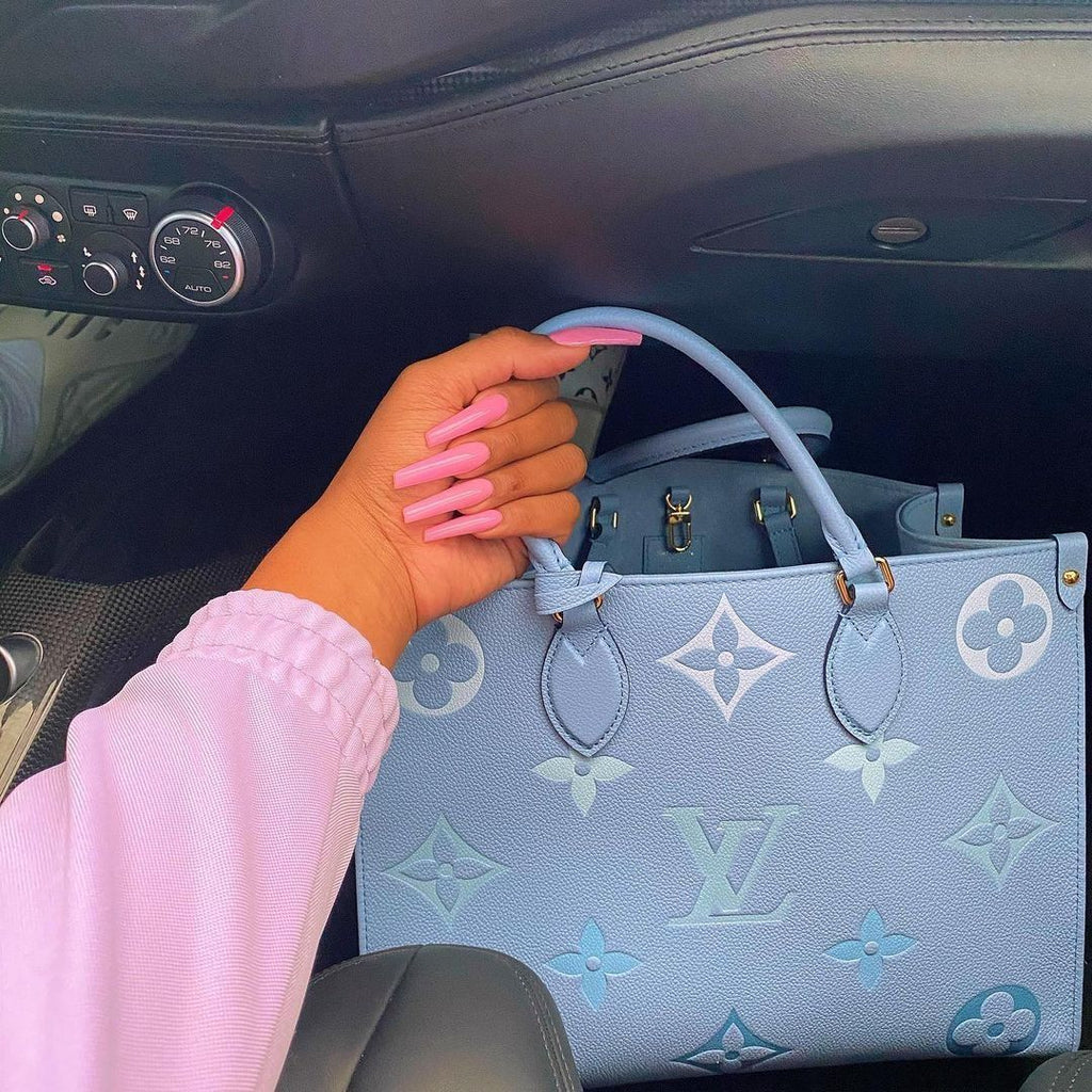 LOUIS VUITTON TOTE PREMIUM BAG