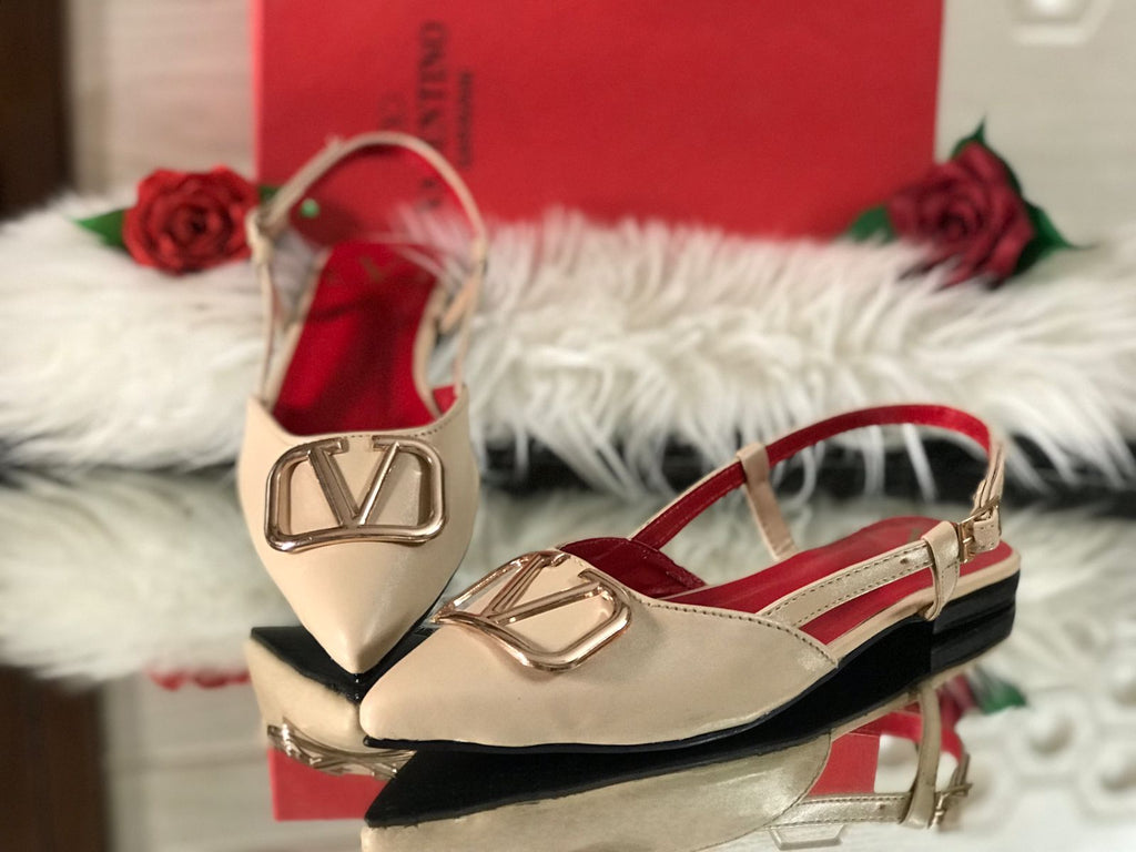 VALENTINO FLAT PUMPS