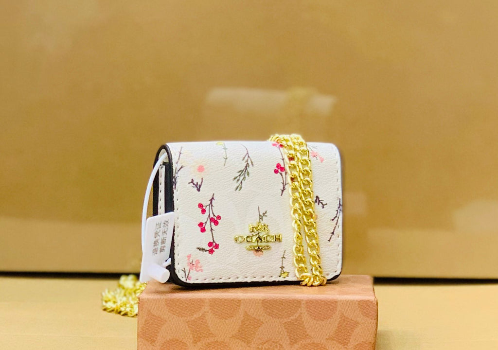 COACH MINI HAND BAG