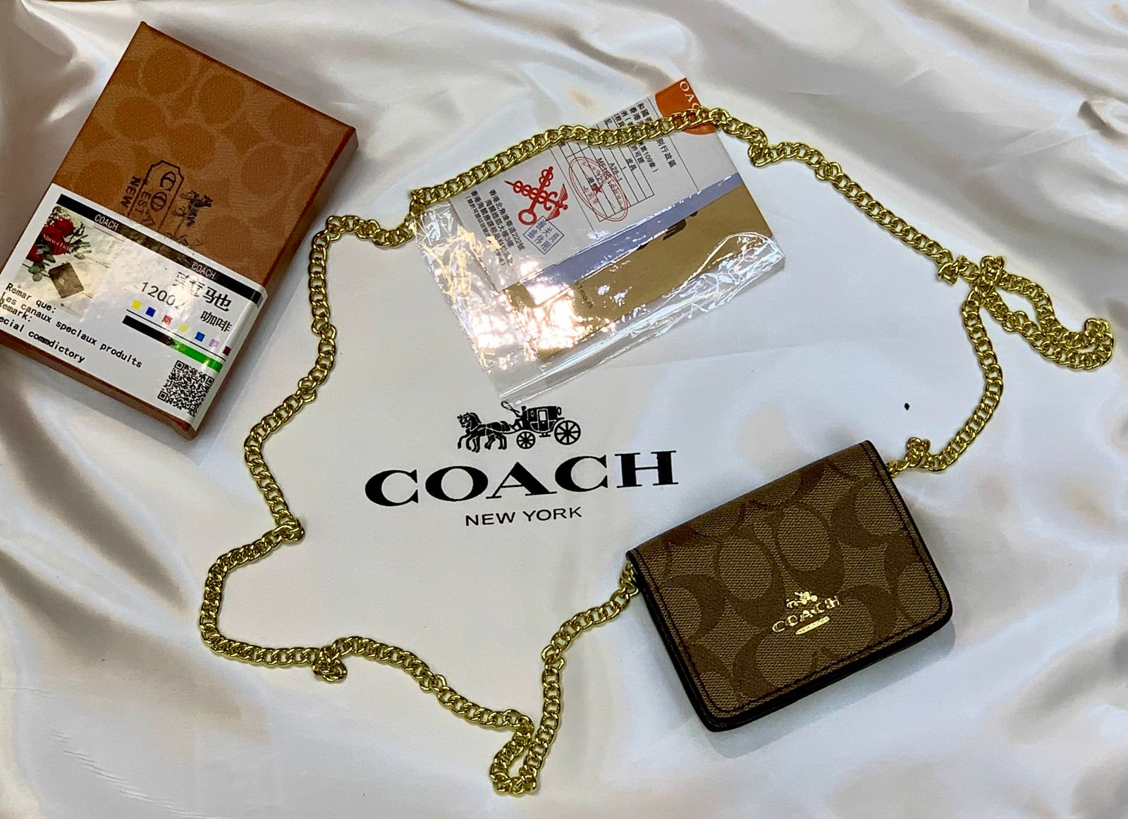 COACH MINI HAND BAG