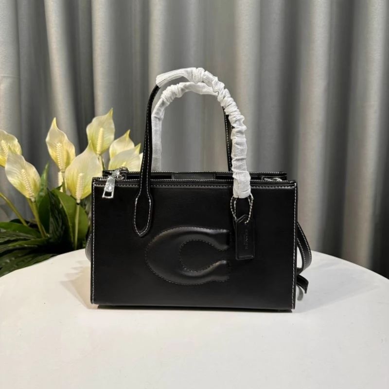 COACH HAND BAG