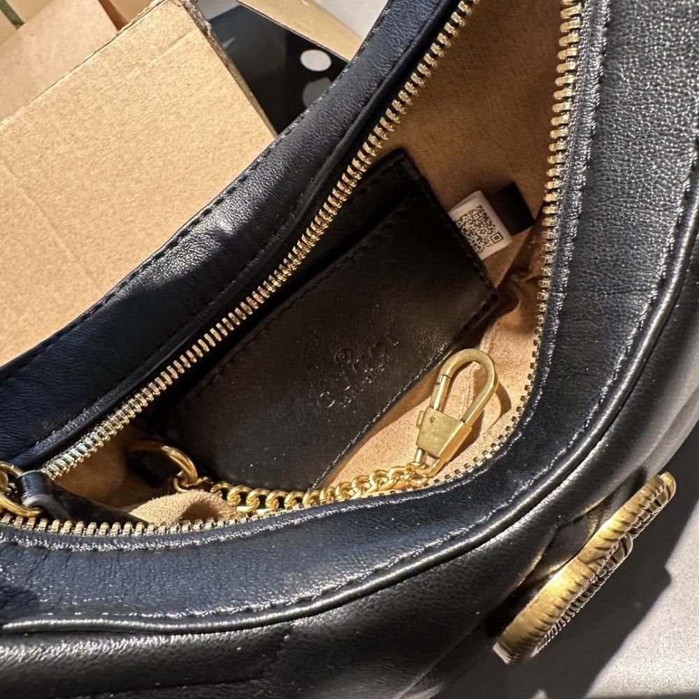 GUCCI GG MARMONT HALF-MOON SHOULDER BAG
