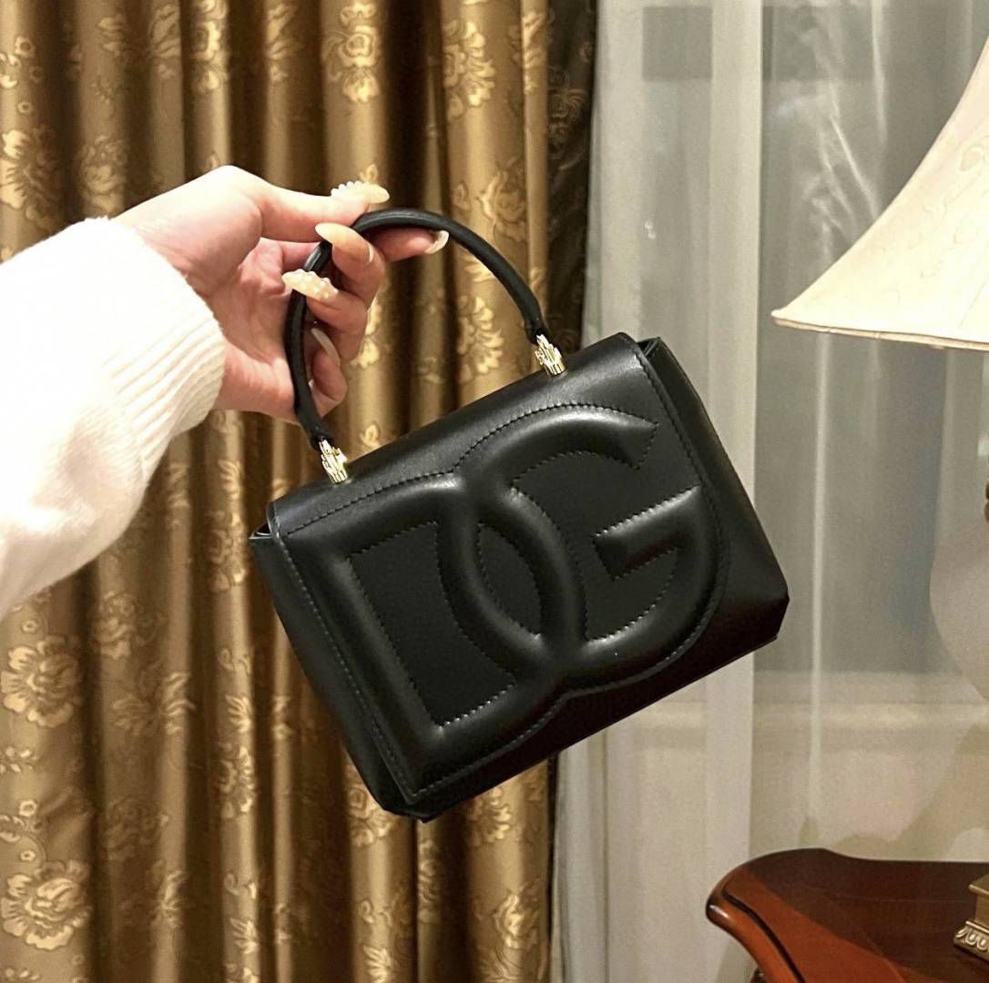 DOLCE GABBANA CROSS BODY BAG