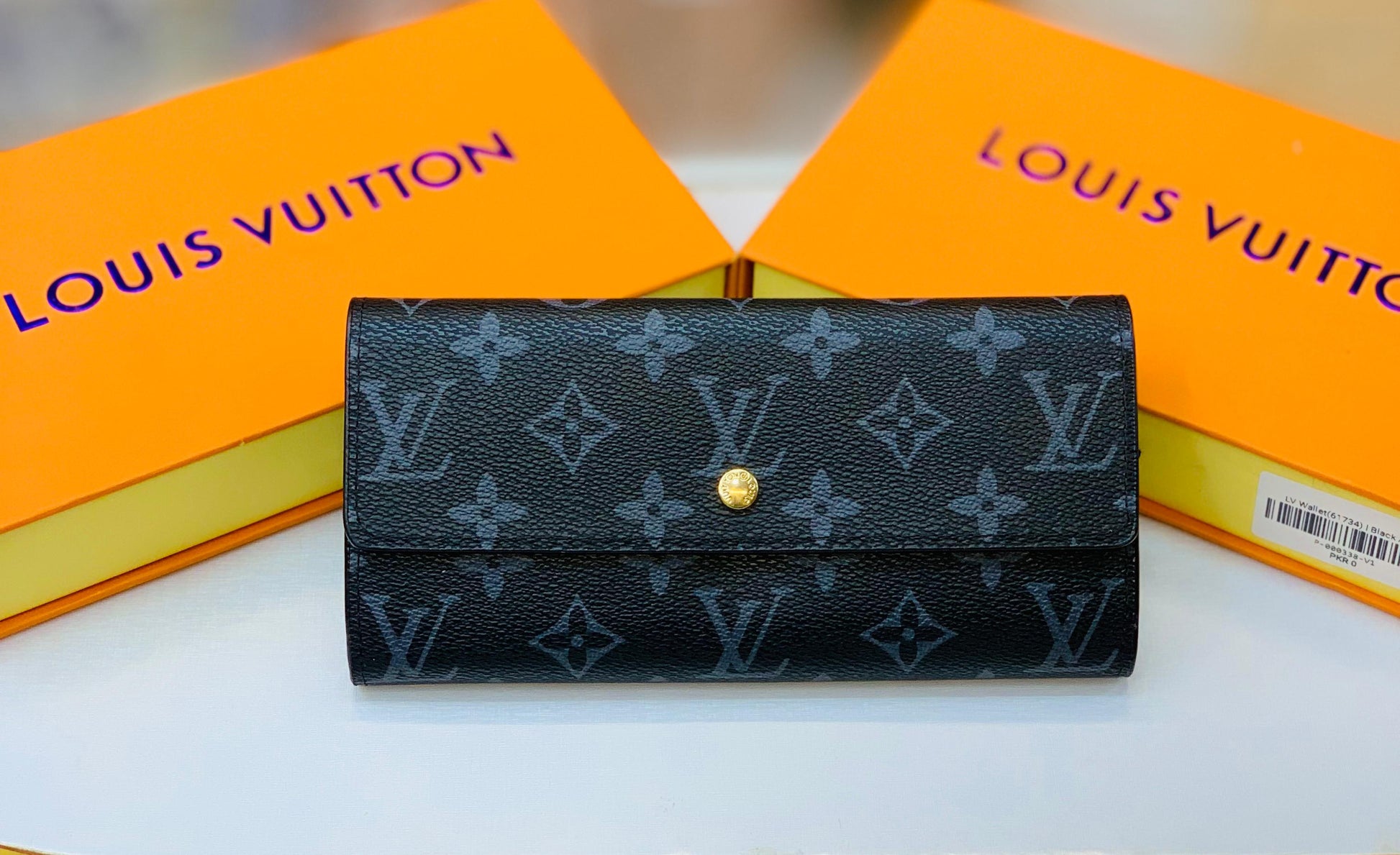 LOUIS VUITTON WALLET