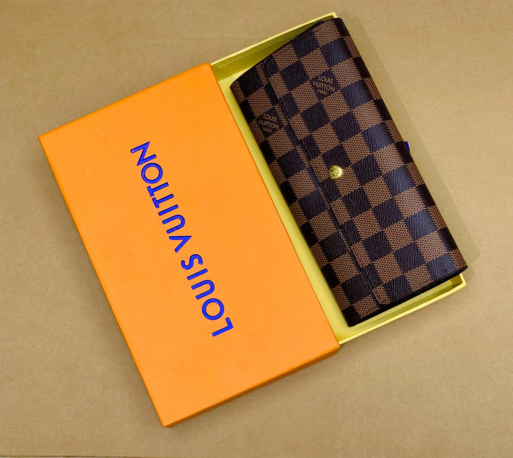 LOUIS VUITTON WALLET