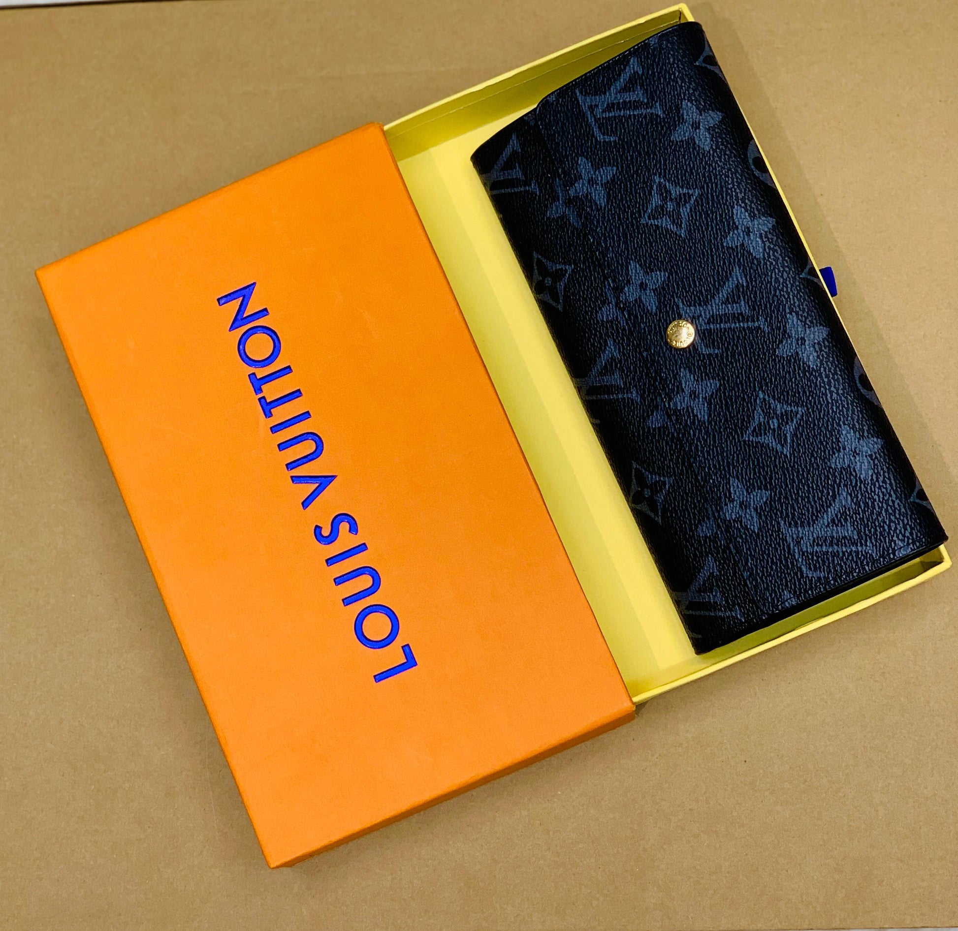 LOUIS VUITTON WALLET