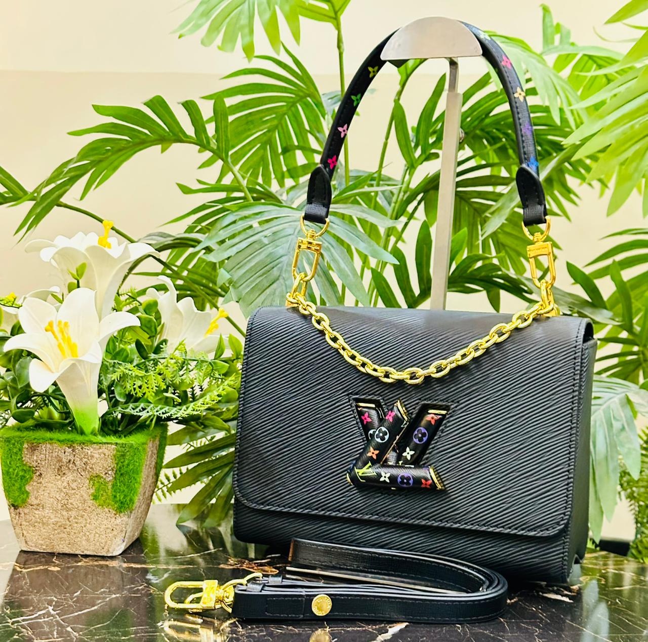 LOUIS VUITTON MONOGRAM HANDBAG