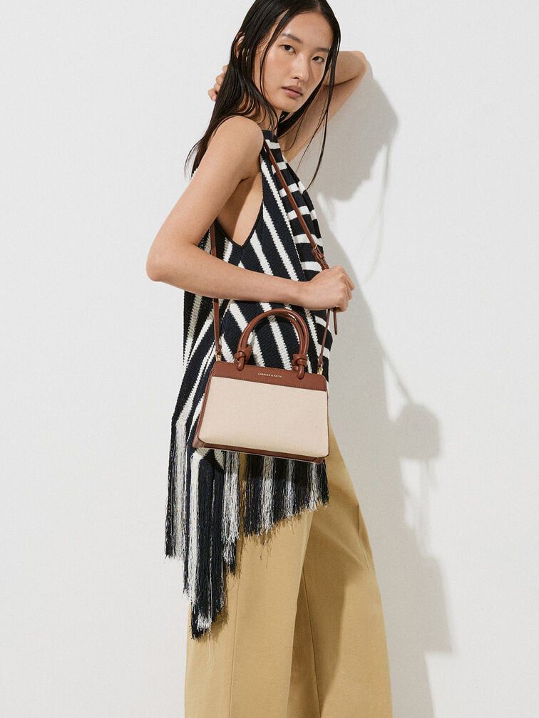 CHARLES & KEITH___HAND BAG