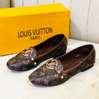 LOUIS VUITTON PUMPS