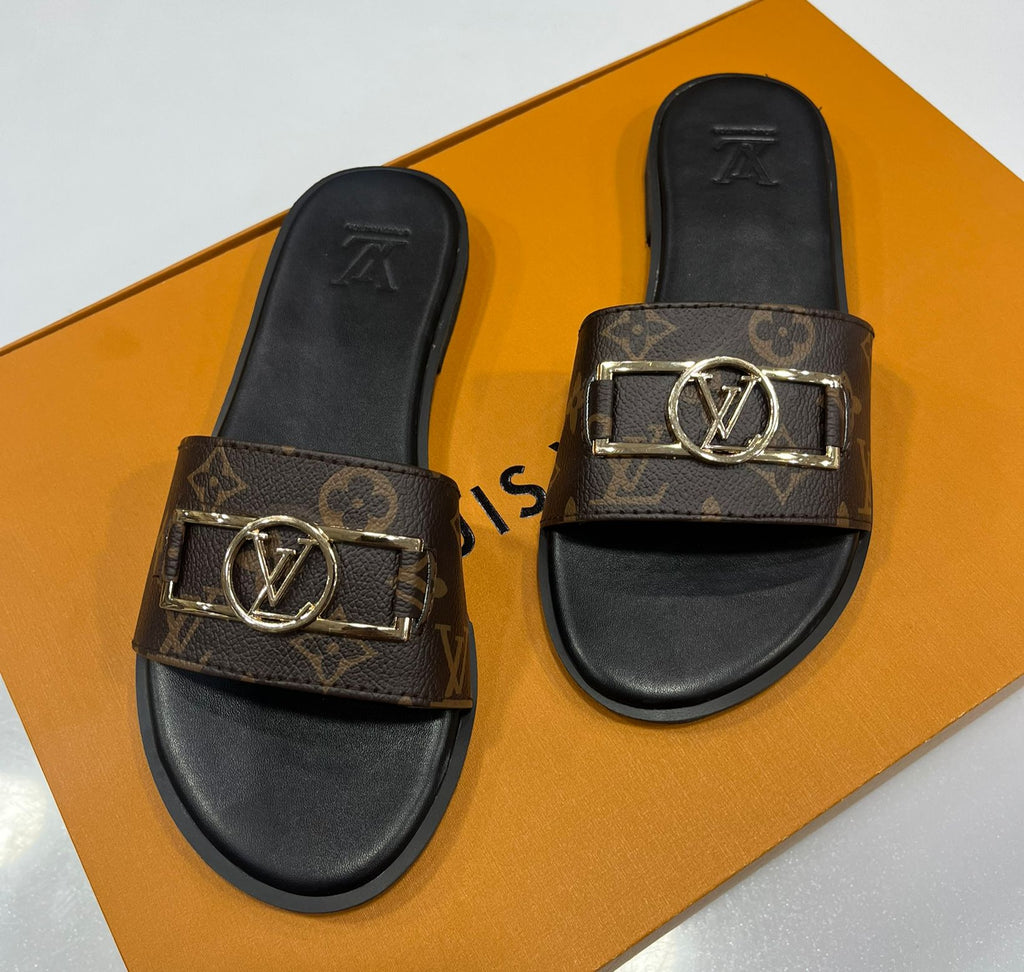 LOUIS VUITTON LV FLATS