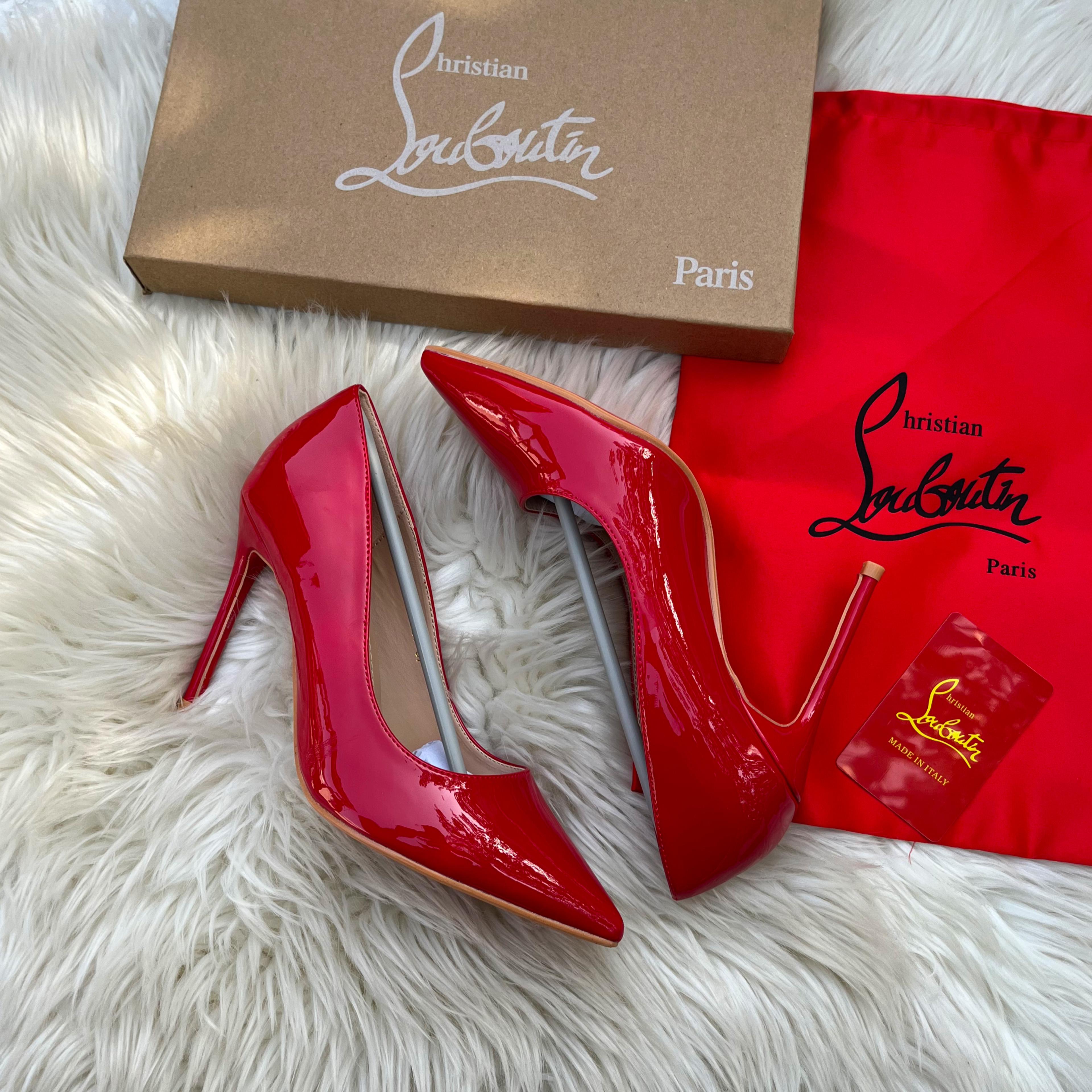 CHRISTIAN LOUBOUTIN HEEL