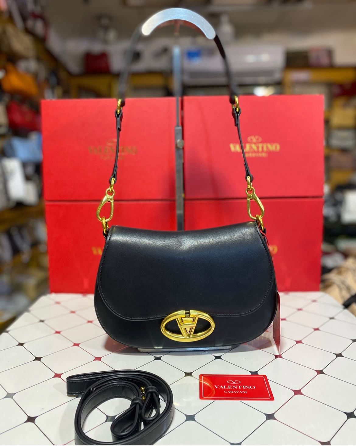 VALENTINO GARAVANI 'OHVAL' SMALL SHOULDER BAG