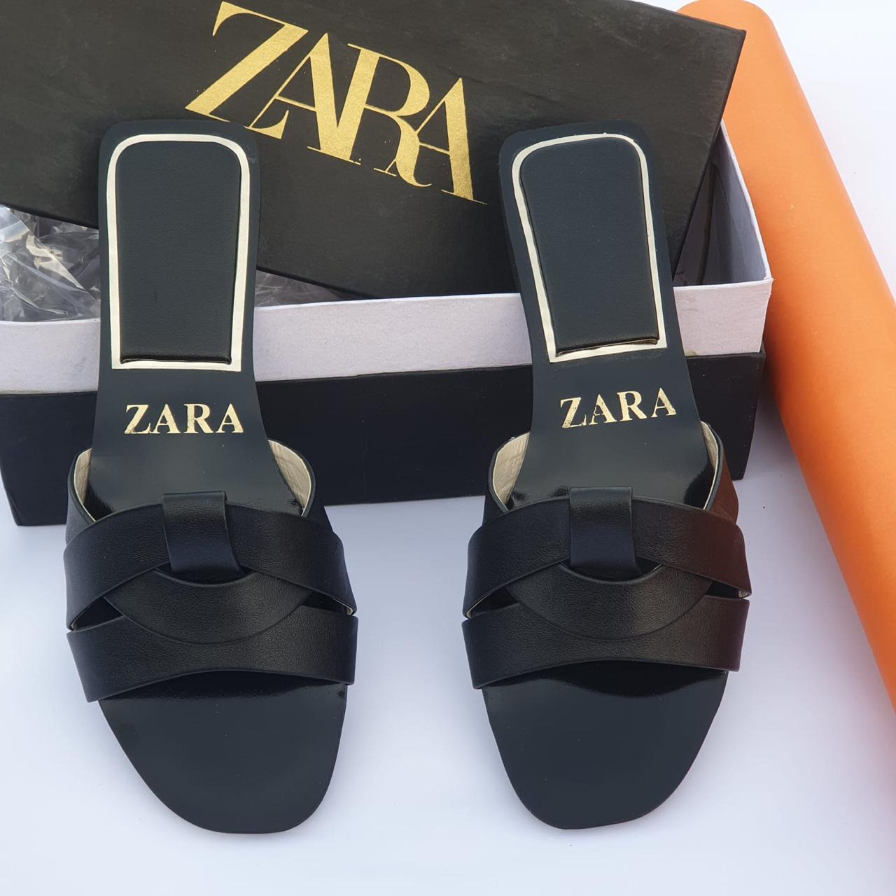 ZARA BASIC SLIPPERS