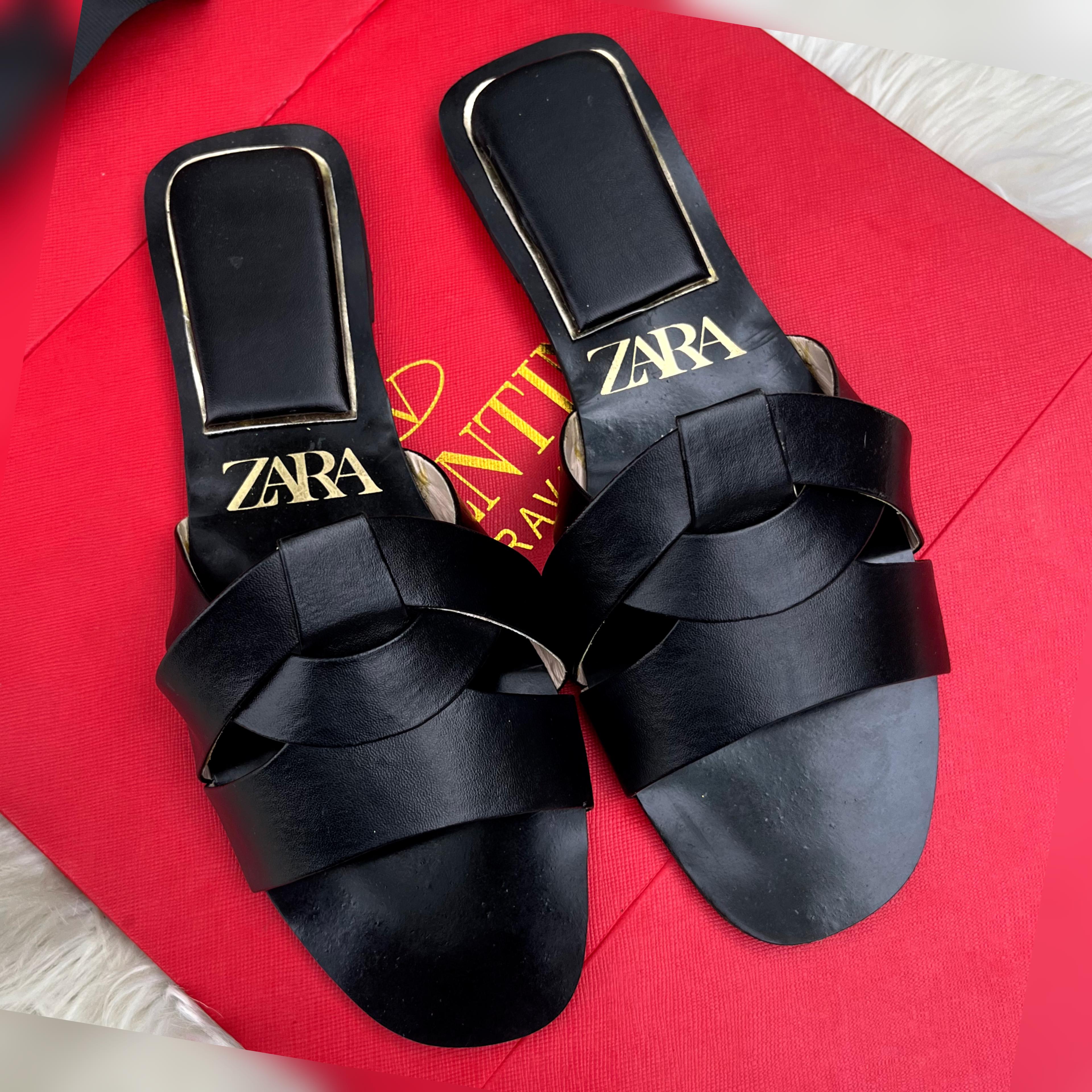 ZARA BASIC SLIPPERS