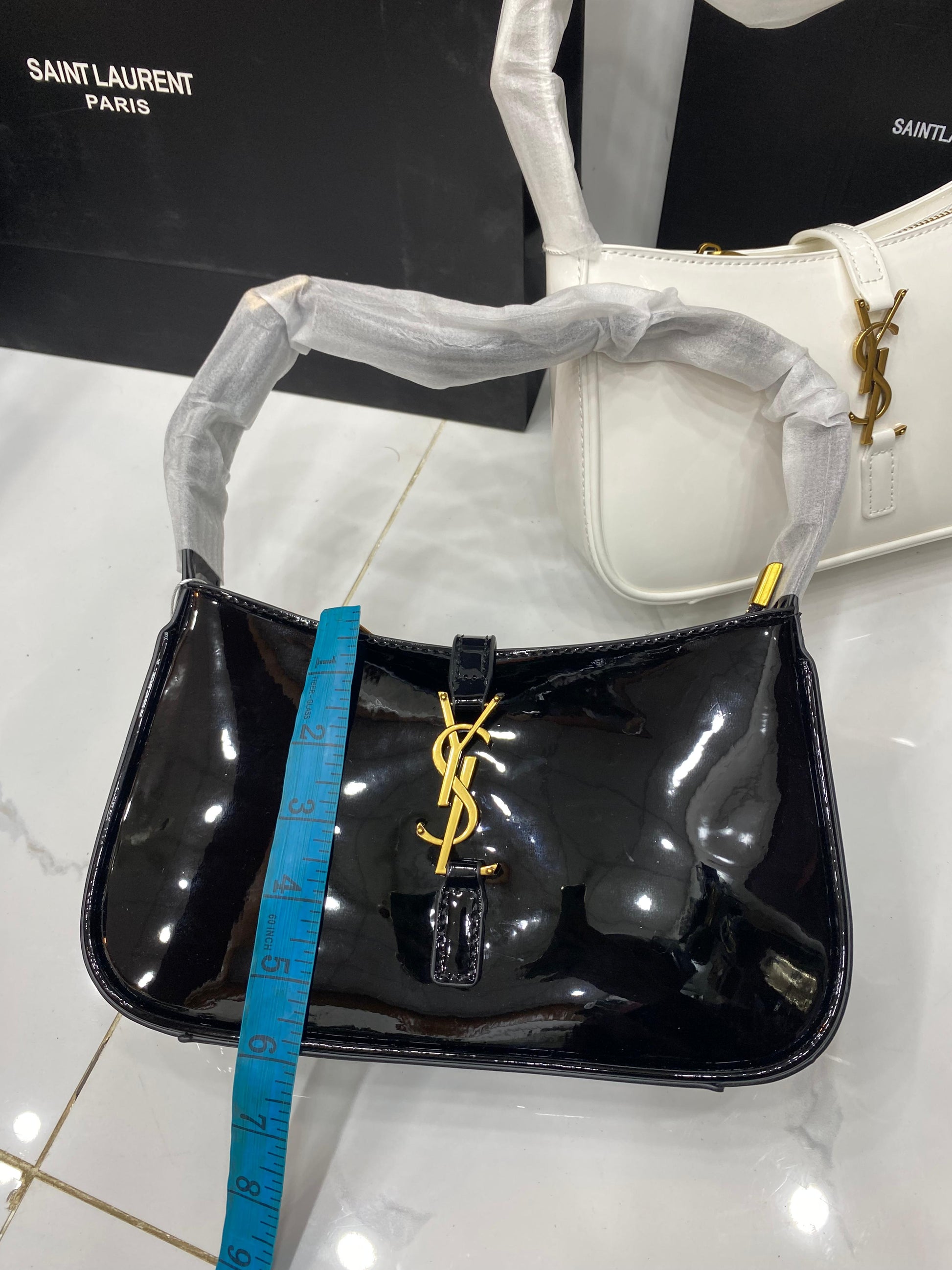 SAINT LAURENT HOBO BAG MATERIAL SHINE
