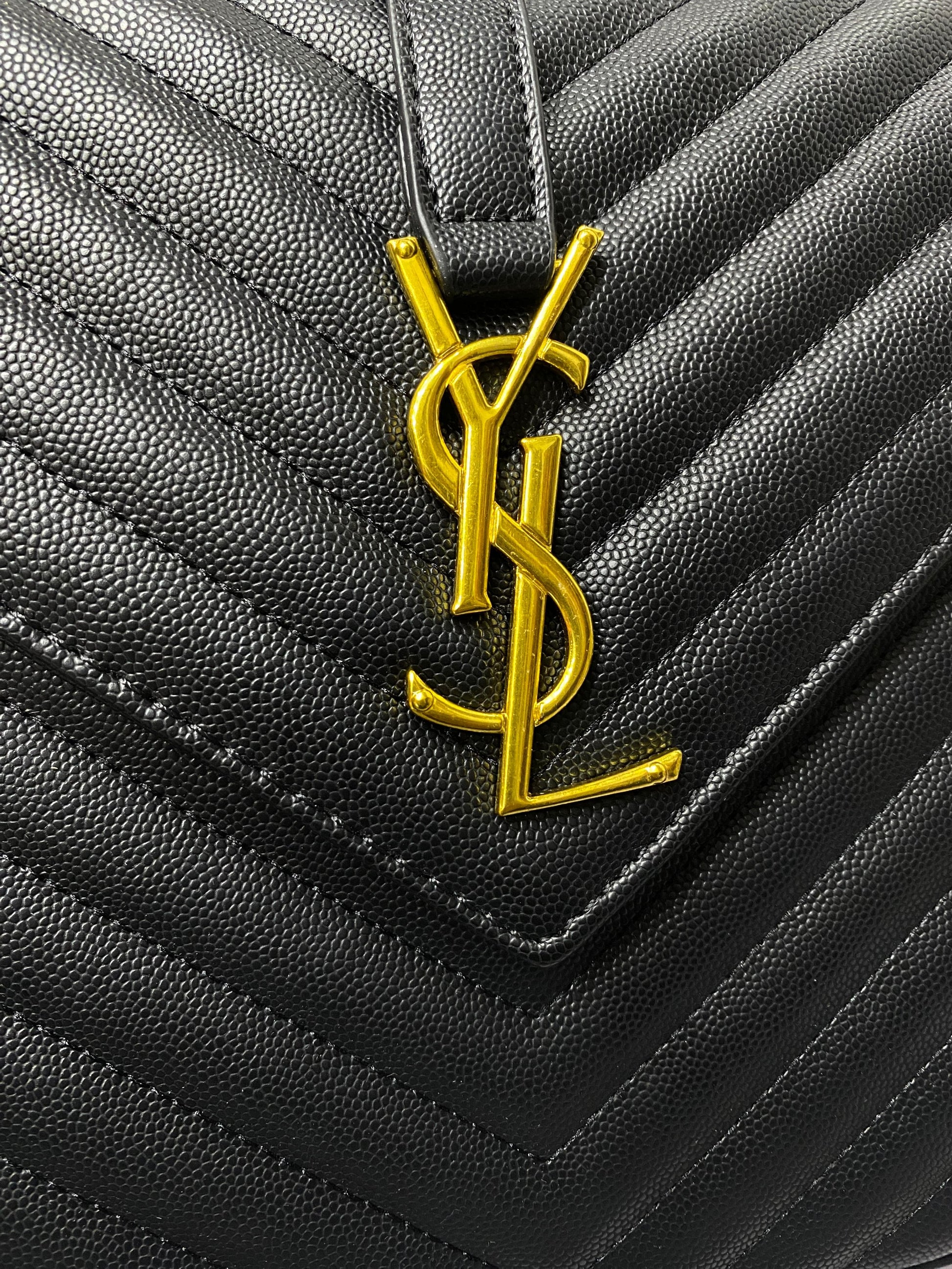 YSL MEDIUM