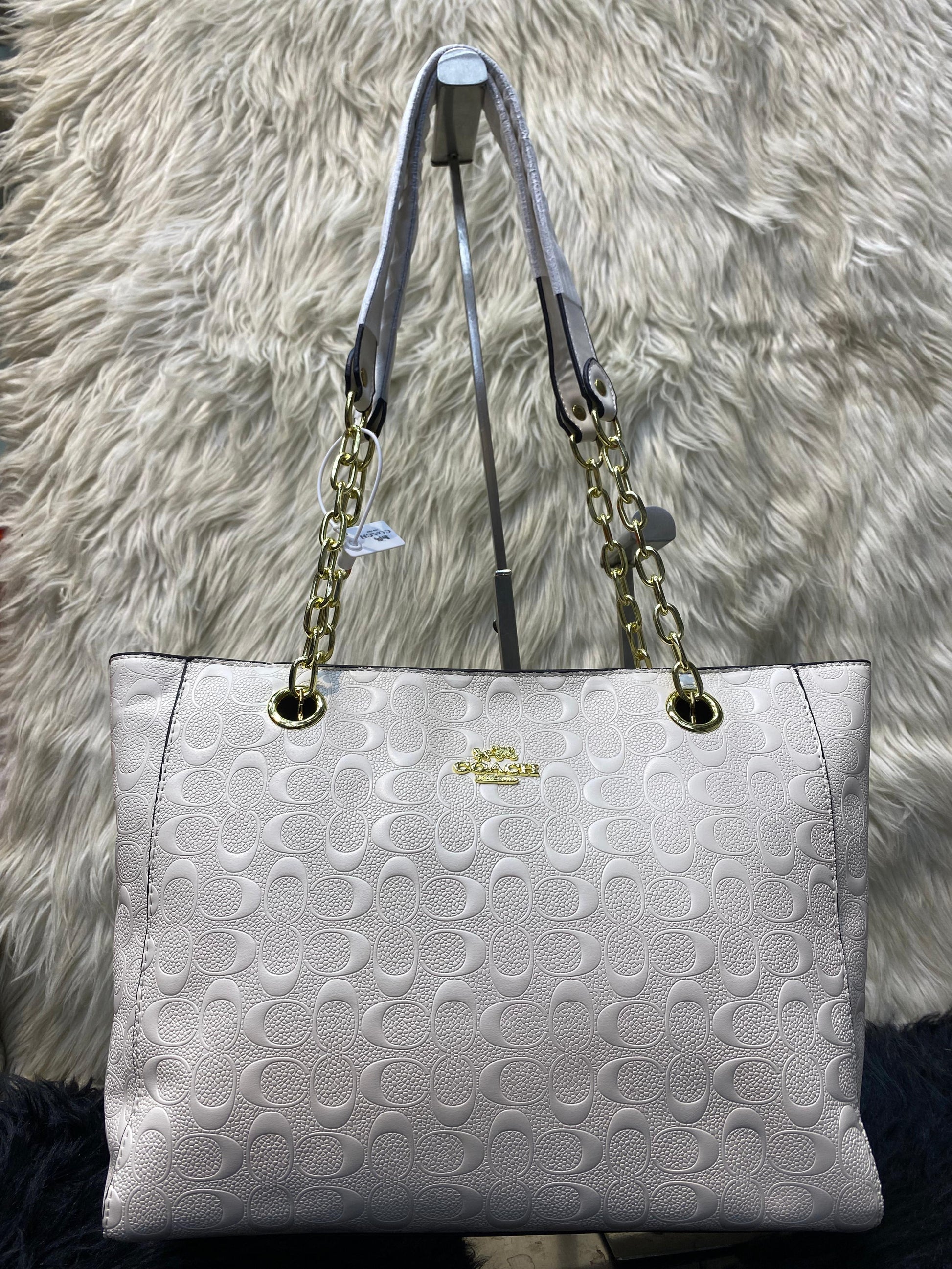 COACH HAND BAG