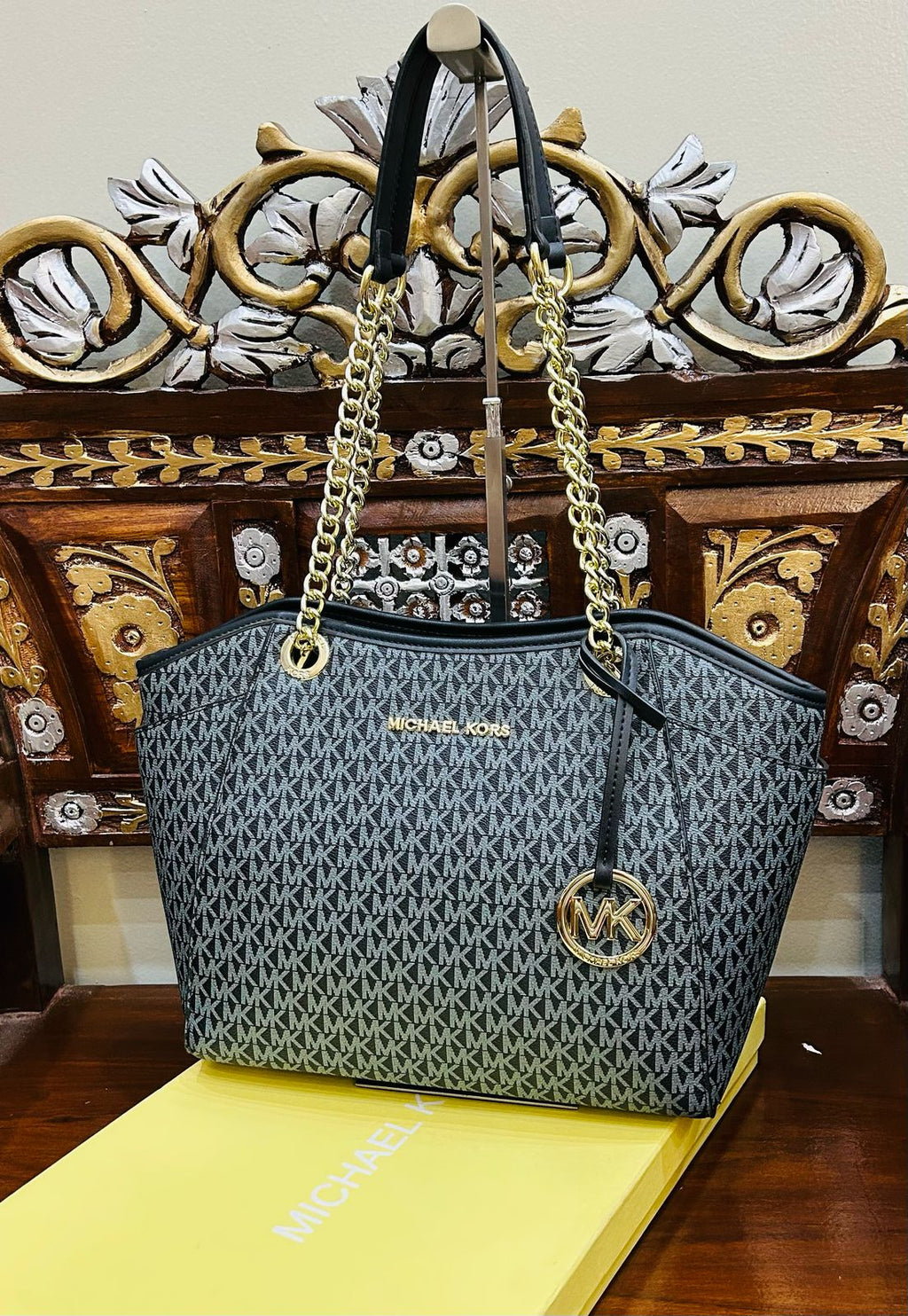 Michael Kors MK Master quality Tote bag