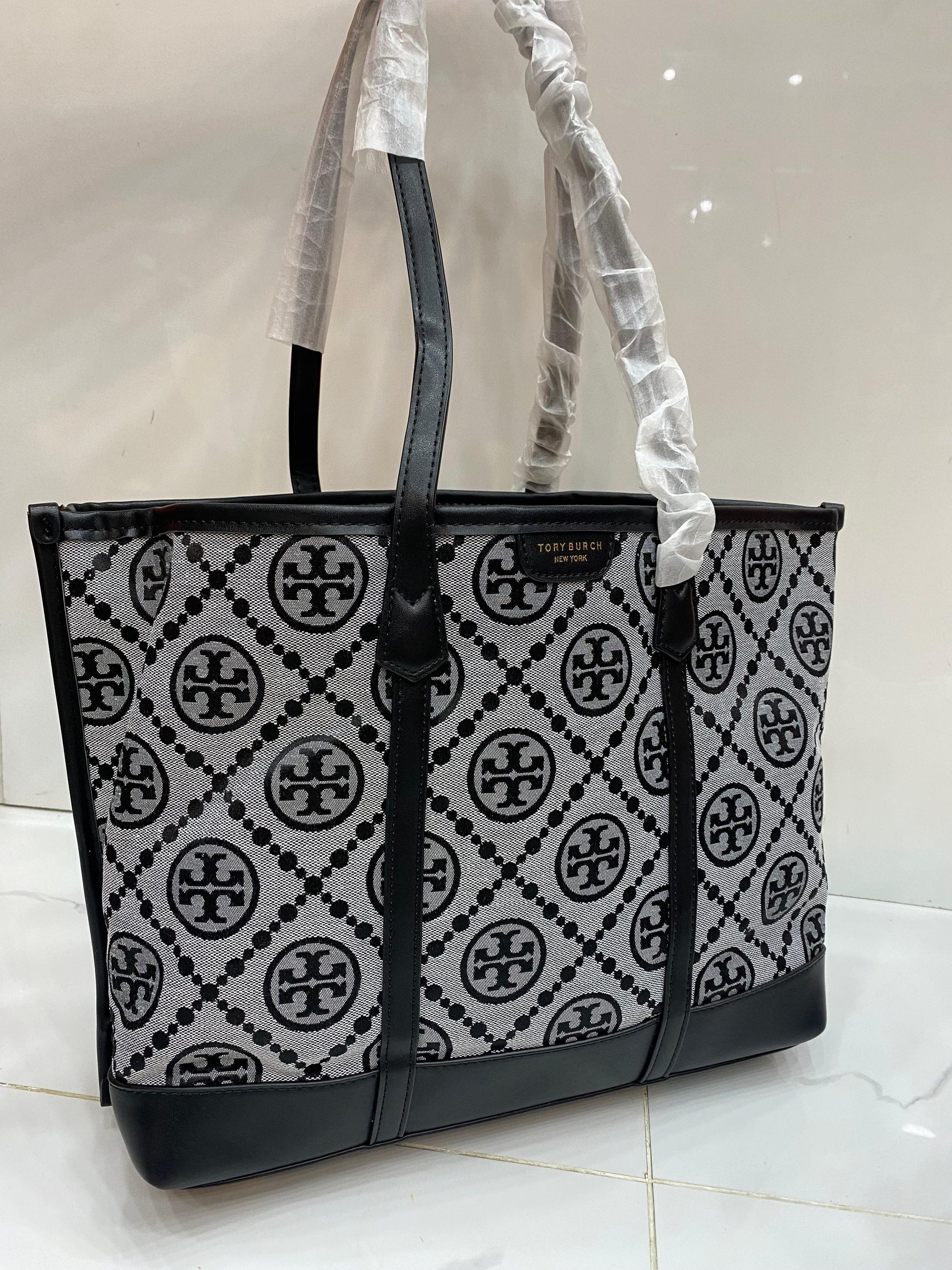 TORY BURCH  PERRY MONOGRAM TOTE BAG WITH DUSTBAG CARD
