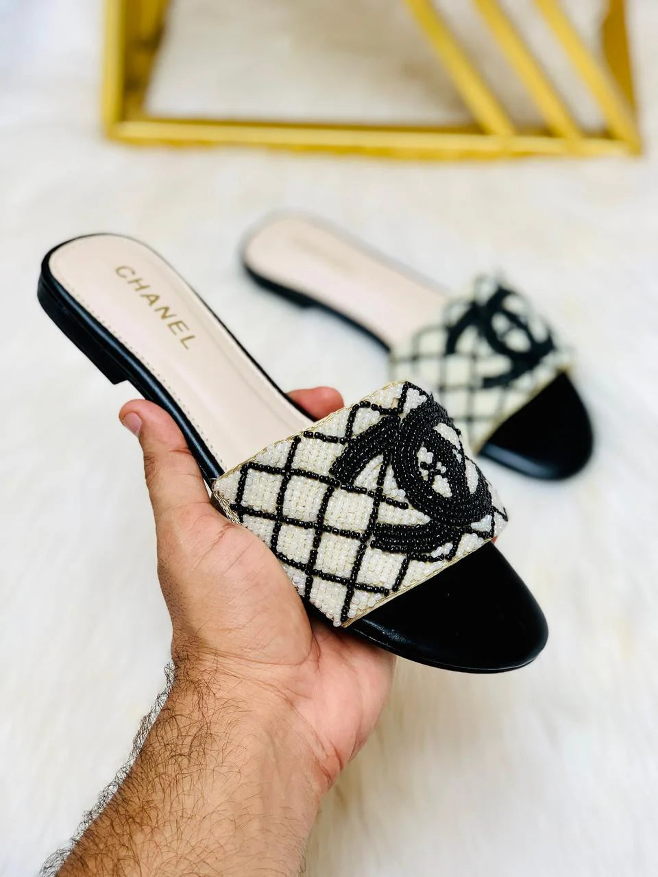 CHANEL OFFICIAL MODEL