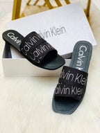 CALVIN KLEIN FLATS